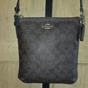 (J8) Coach Brown Messenger Bag with Structured Design Cross Body Design